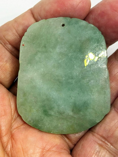 จี้หยกเขียวพม่า-มังกร (Burmese Green Jadeite Jade-Dragon Pandant)