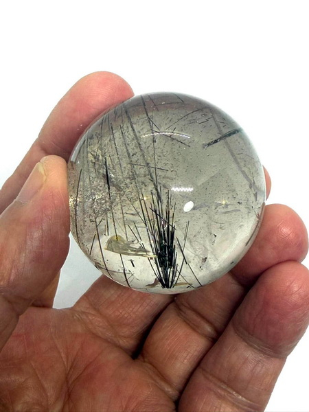 ลูกแก้วไหมดำ หรือแก้วขนเหล็ก-47 ม.ม. (Black Rutilated Quartz Sphere)