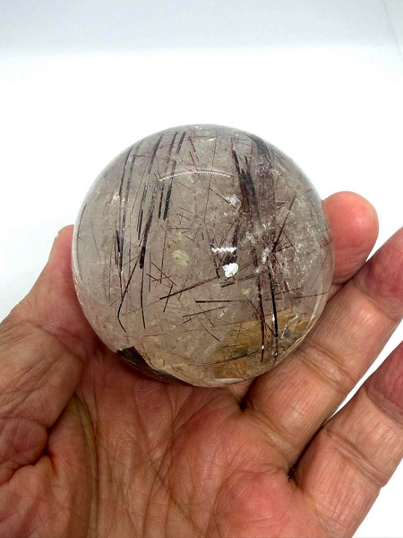 ลูกแก้วไหมนาก-61 มม. (61 mm. Brazil Pink Gold Rutile Quartz Ball)