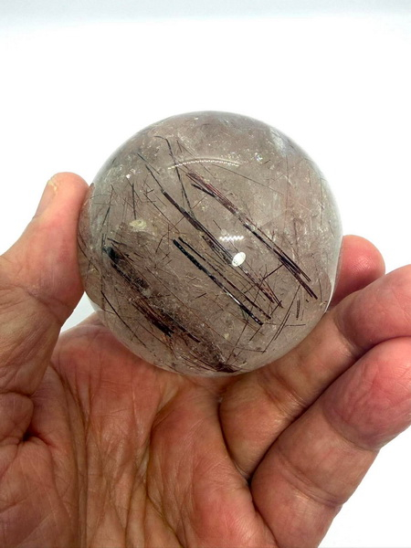ลูกแก้วไหมนาก-61 มม. (61 mm. Brazil Pink Gold Rutile Quartz Ball)