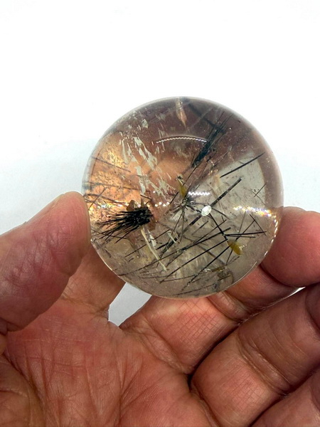 ลูกแก้วไหมดำ หรือแก้วขนเหล็ก-47 ม.ม. (Black Rutilated Quartz Sphere)
