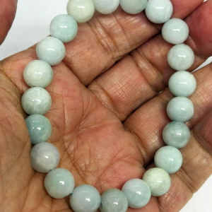 สร้อยข้อมือหยกเขียวพม่า-10 มม. (Burmese Green Jade Bracelet)