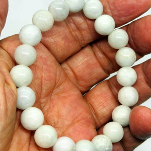 สร้อยข้อมือหยกขาวพม่า-10 มม. (Burmese White Jade Bracelet)